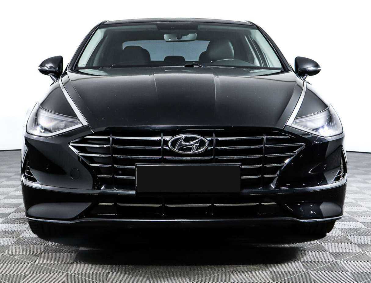 Купить Hyundai Sonata с пробегом. Фото: #1