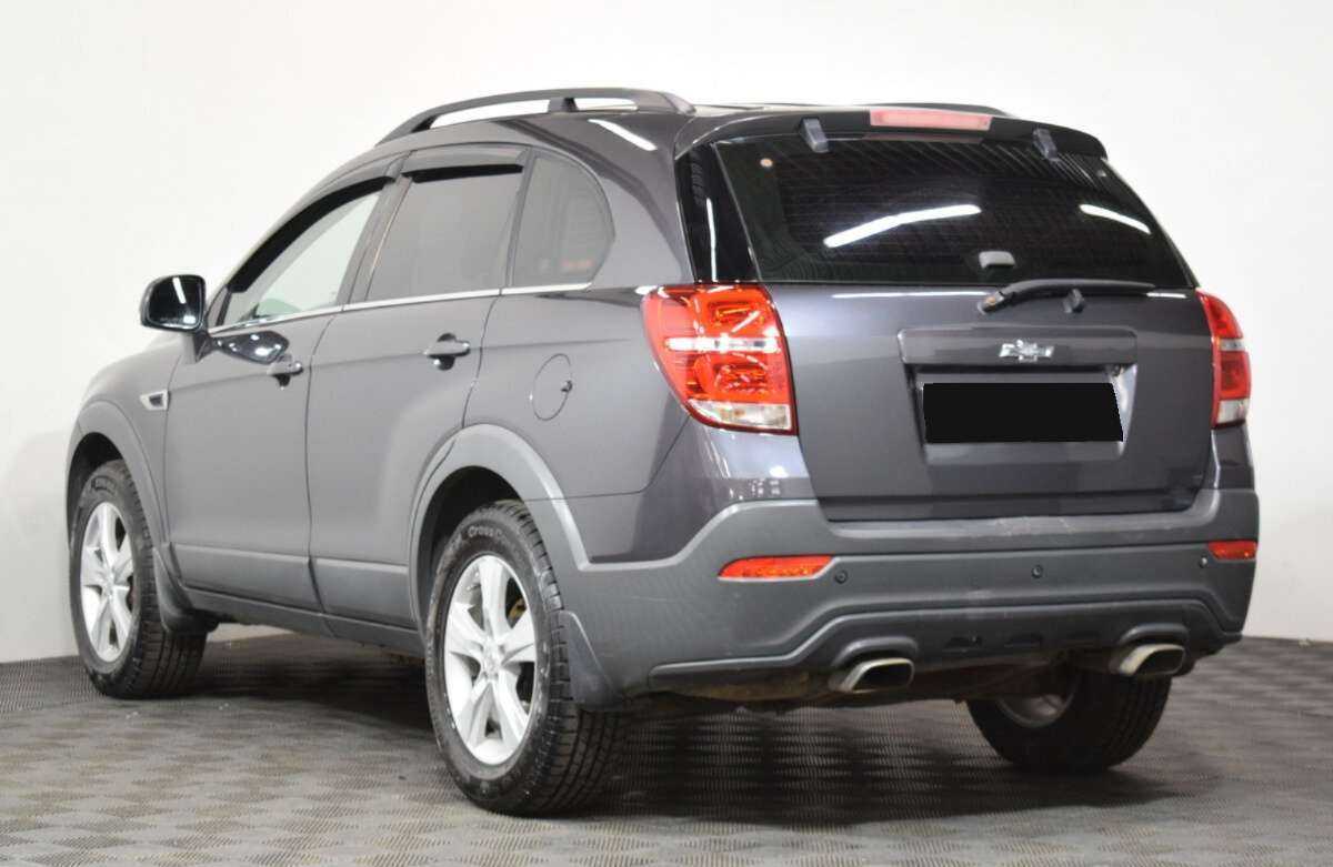 Купить Chevrolet Captiva с пробегом. Фото: #4