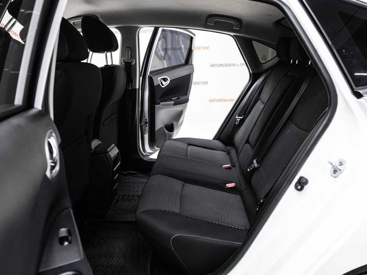 Купить Nissan Sentra с пробегом. Фото: #16