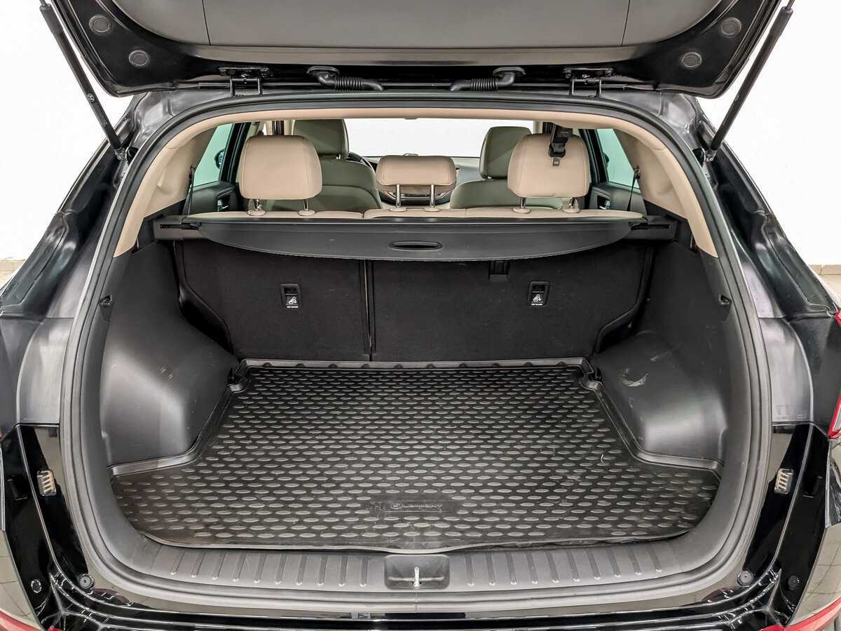 Купить Hyundai Tucson с пробегом. Фото: #9