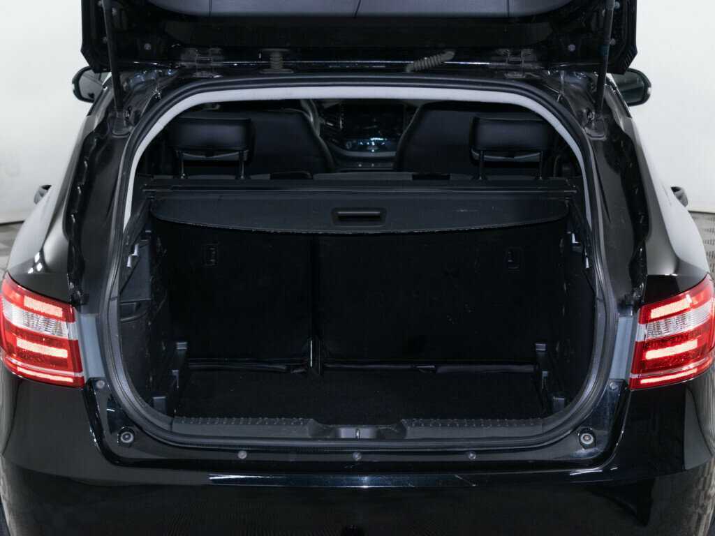 Купить Lada (ВАЗ) Vesta с пробегом. Фото: #6