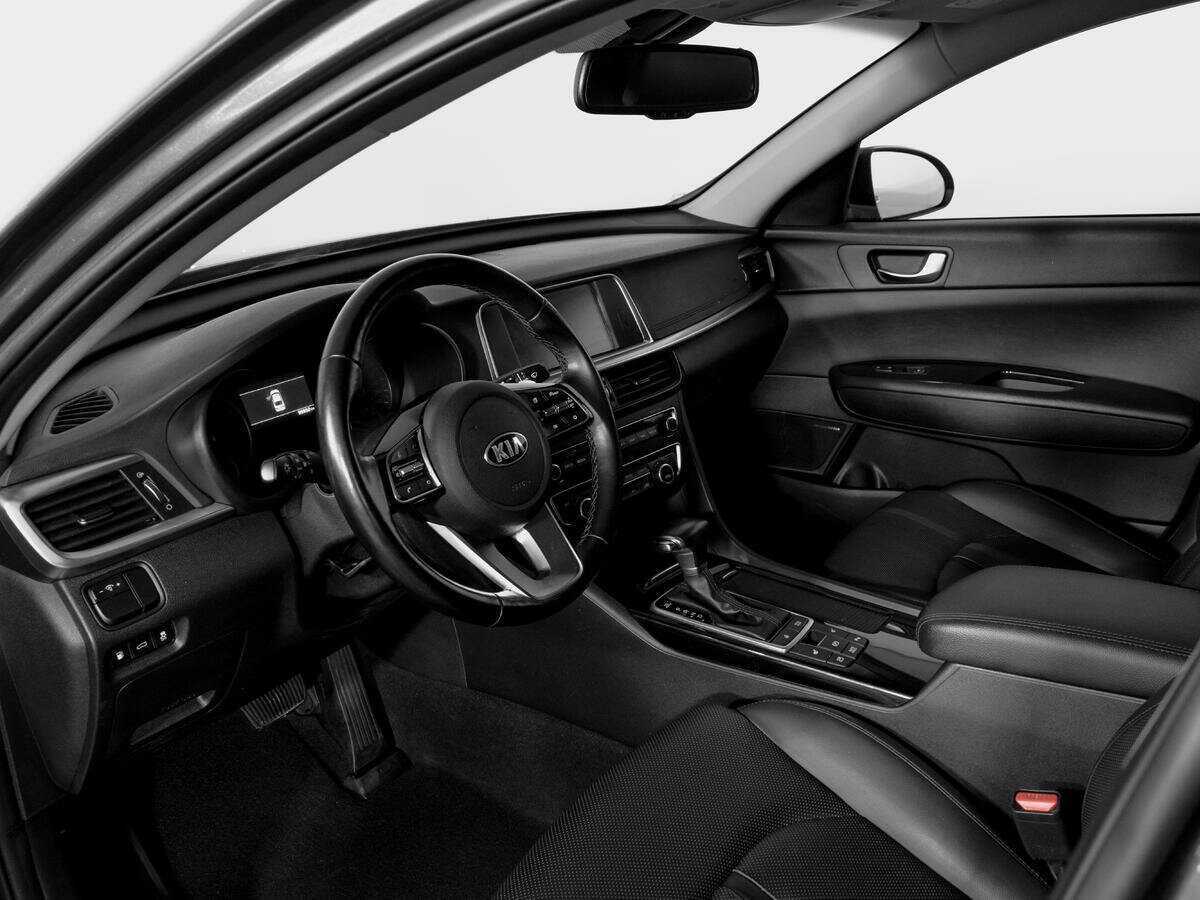 Купить Kia Optima с пробегом. Фото: #15