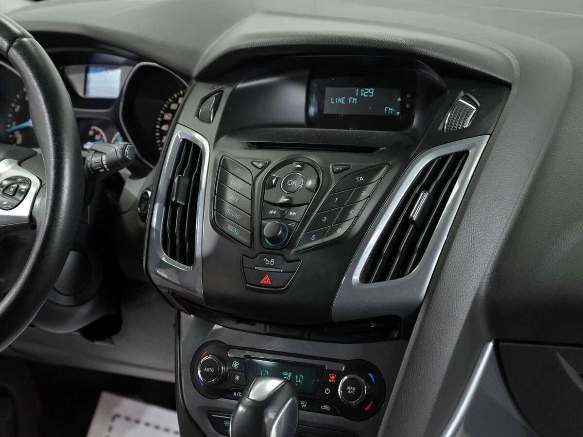 Купить Ford Focus с пробегом. Фото: #10
