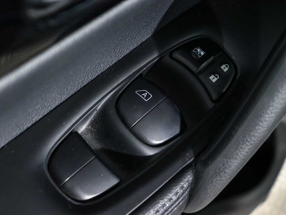 Купить Nissan Qashqai с пробегом. Фото: #16