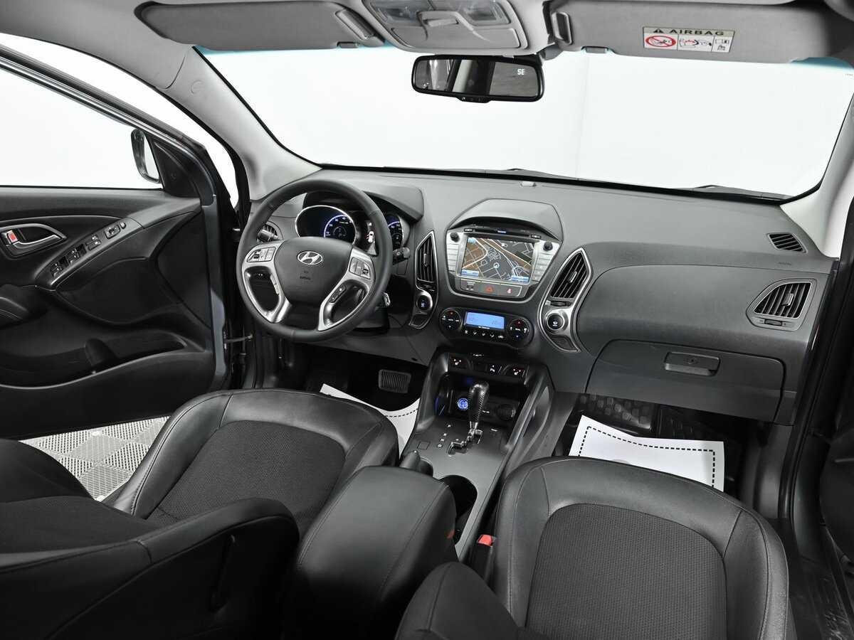 Купить Hyundai ix35 с пробегом. Фото: #10