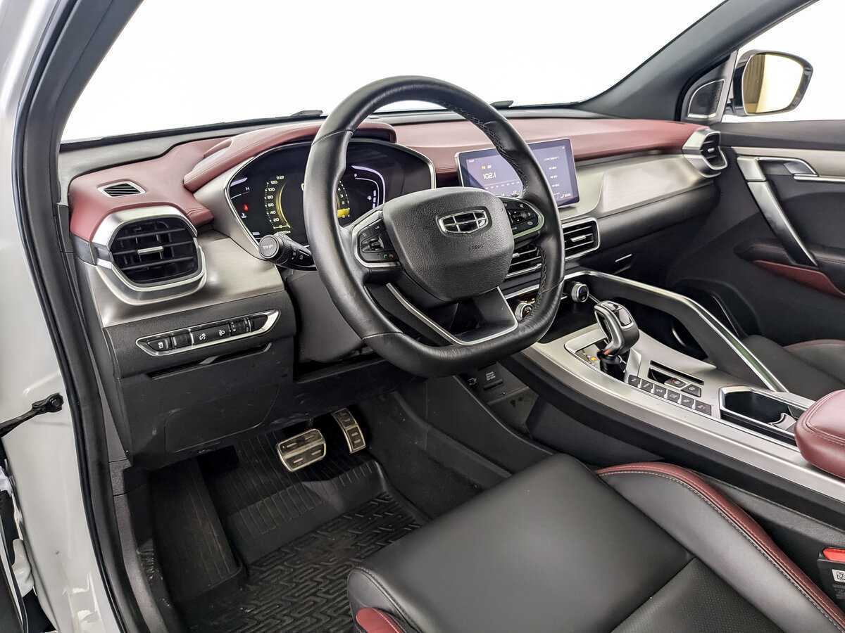 Купить Geely Coolray с пробегом. Фото: #13