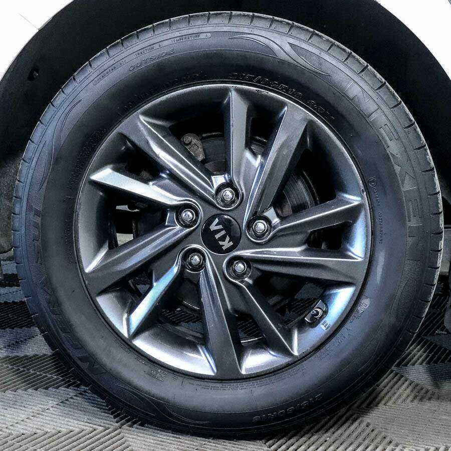 Купить Kia Optima с пробегом. Фото: #14