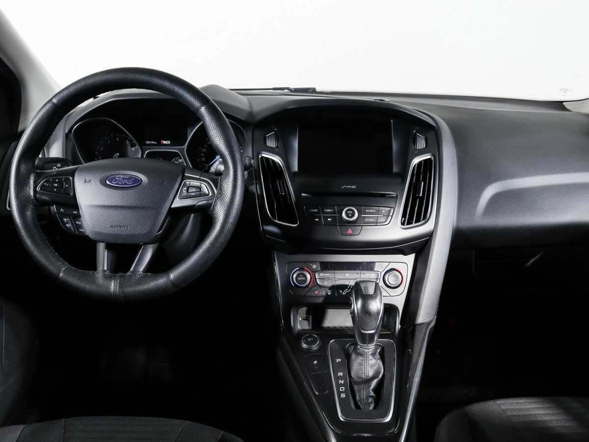 Купить Ford Focus с пробегом. Фото: #11