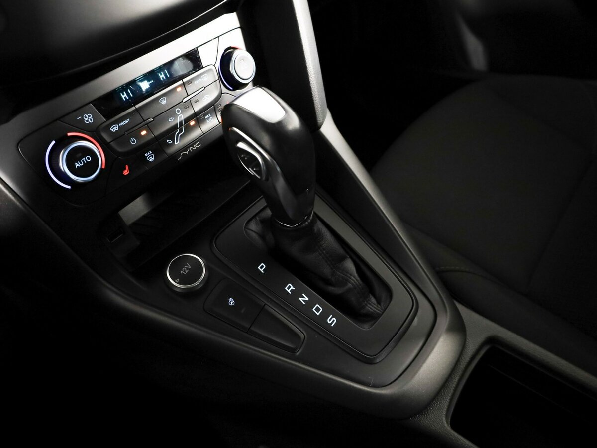 Купить Ford Focus с пробегом. Фото: #13