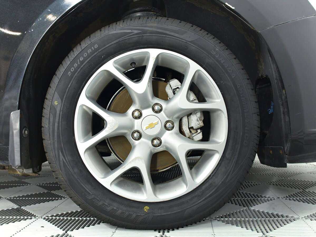 Купить Chevrolet Cruze с пробегом. Фото: #9