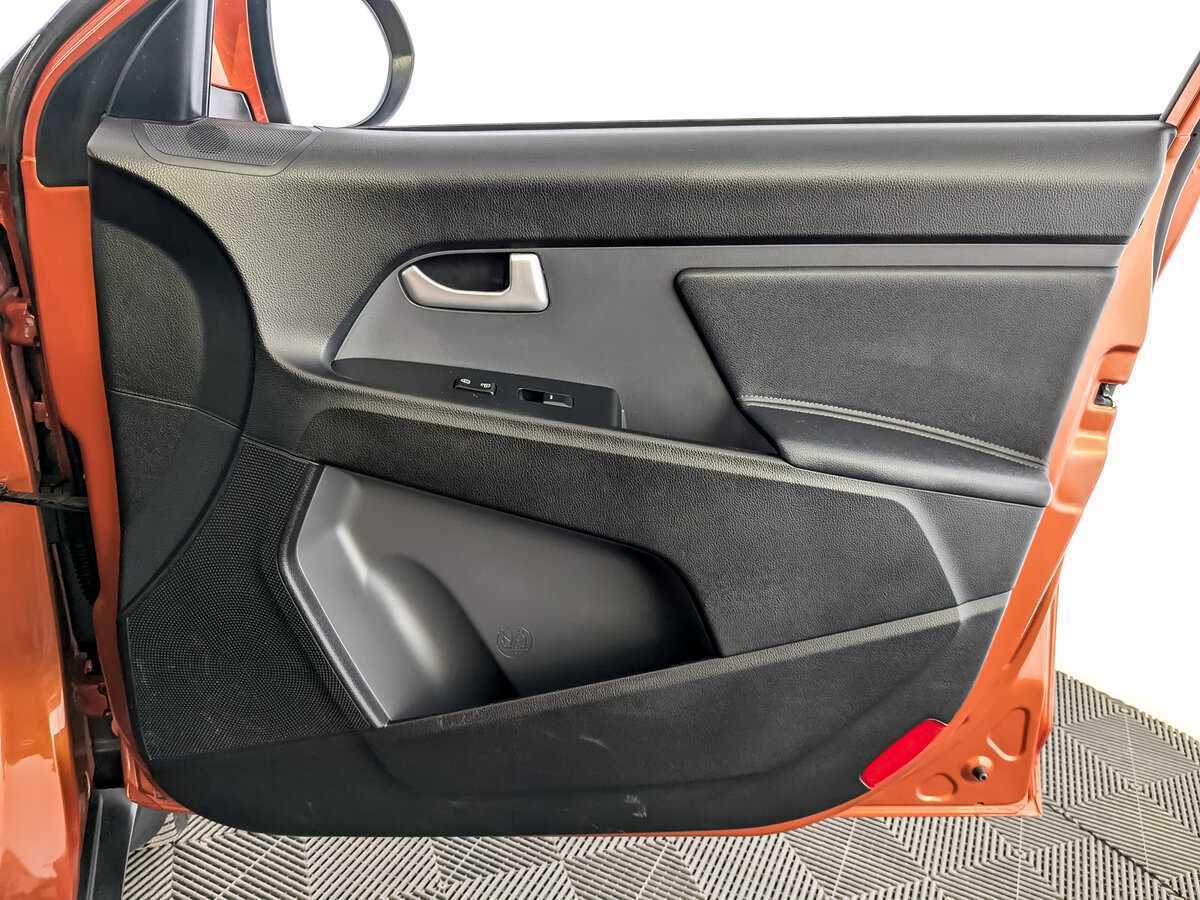 Купить Kia Sportage с пробегом. Фото: #23