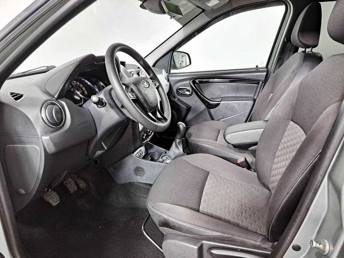 Купить Lada (ВАЗ) Largus с пробегом. Фото: #13