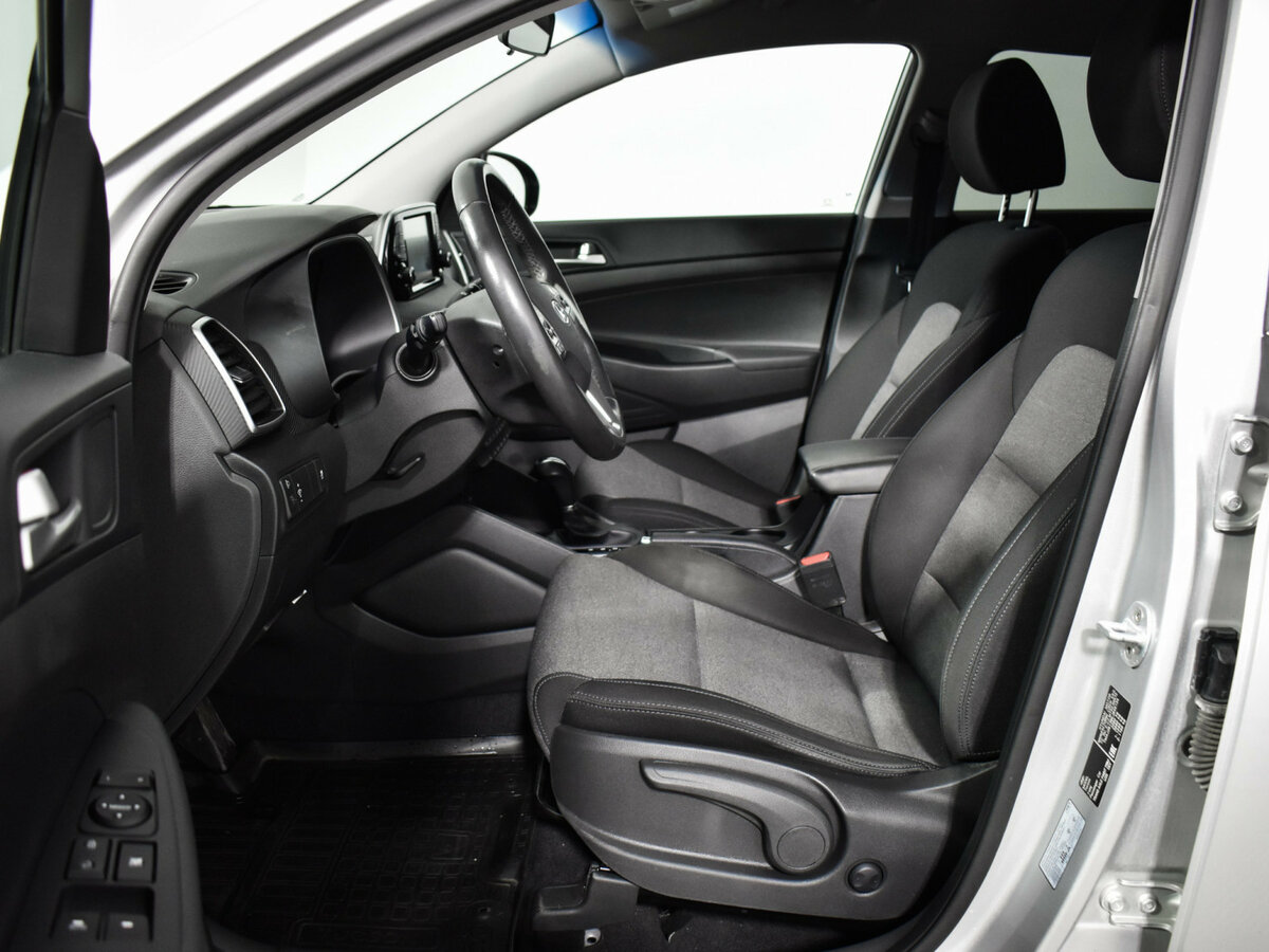 Купить Hyundai Tucson с пробегом. Фото: #9