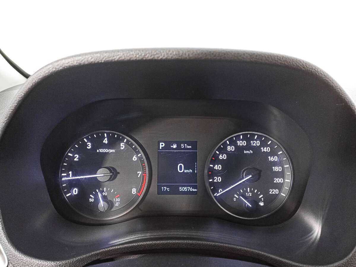 Купить Hyundai Solaris с пробегом. Фото: #10