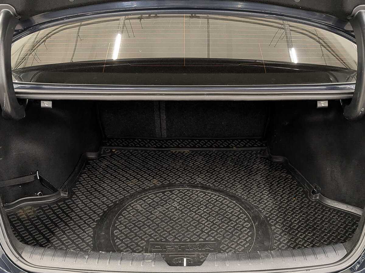 Купить Kia Optima с пробегом. Фото: #9