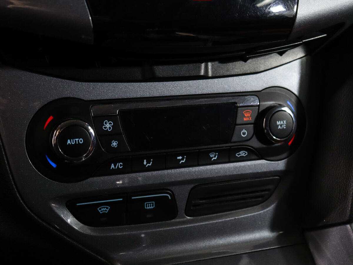 Купить Ford Focus с пробегом. Фото: #14