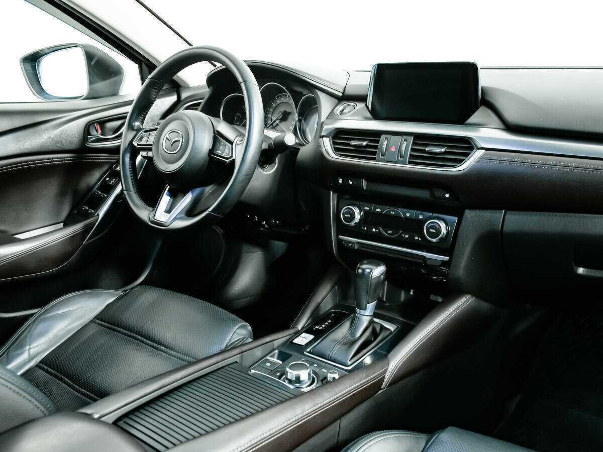 Купить Mazda 6 с пробегом. Фото: #7