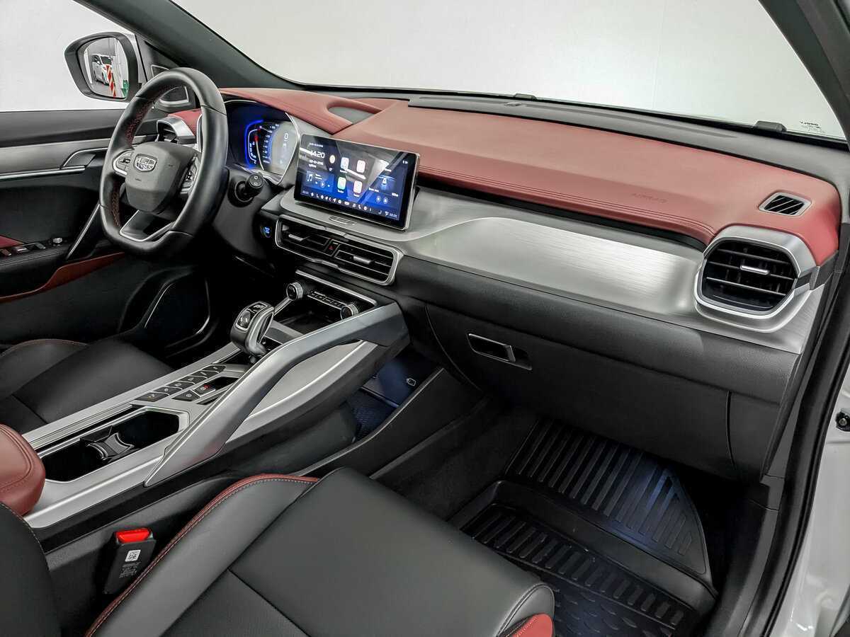 Купить Geely Coolray с пробегом. Фото: #10