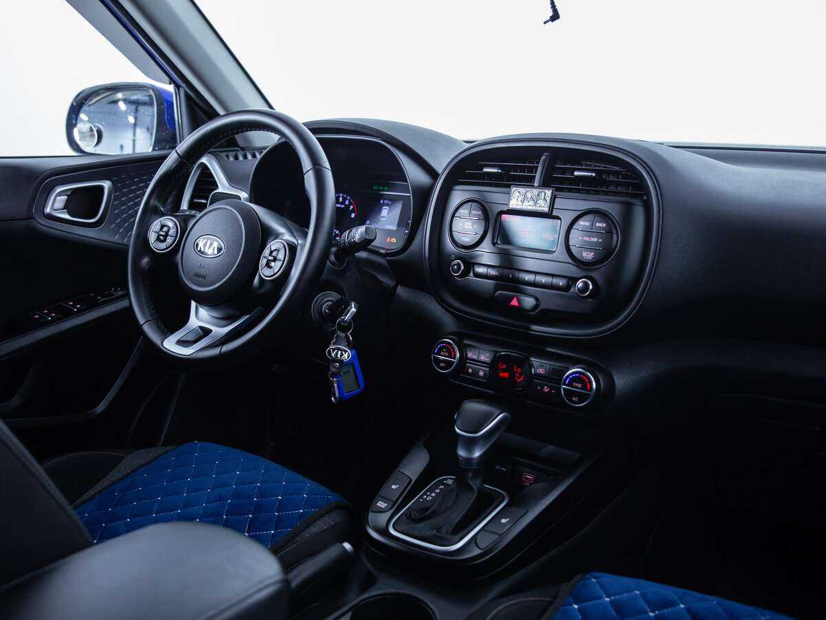 Купить Kia Soul с пробегом. Фото: #8
