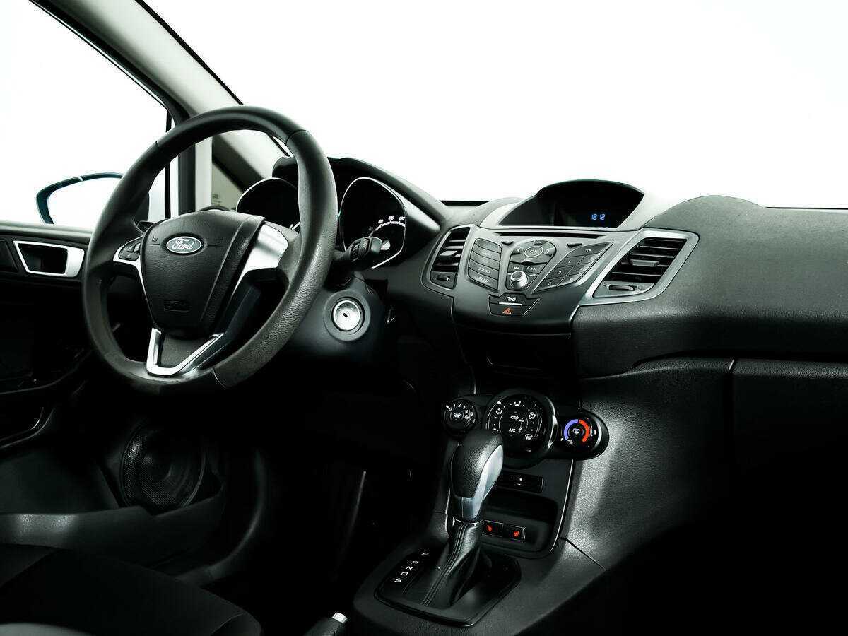 Купить Ford Fiesta с пробегом. Фото: #8