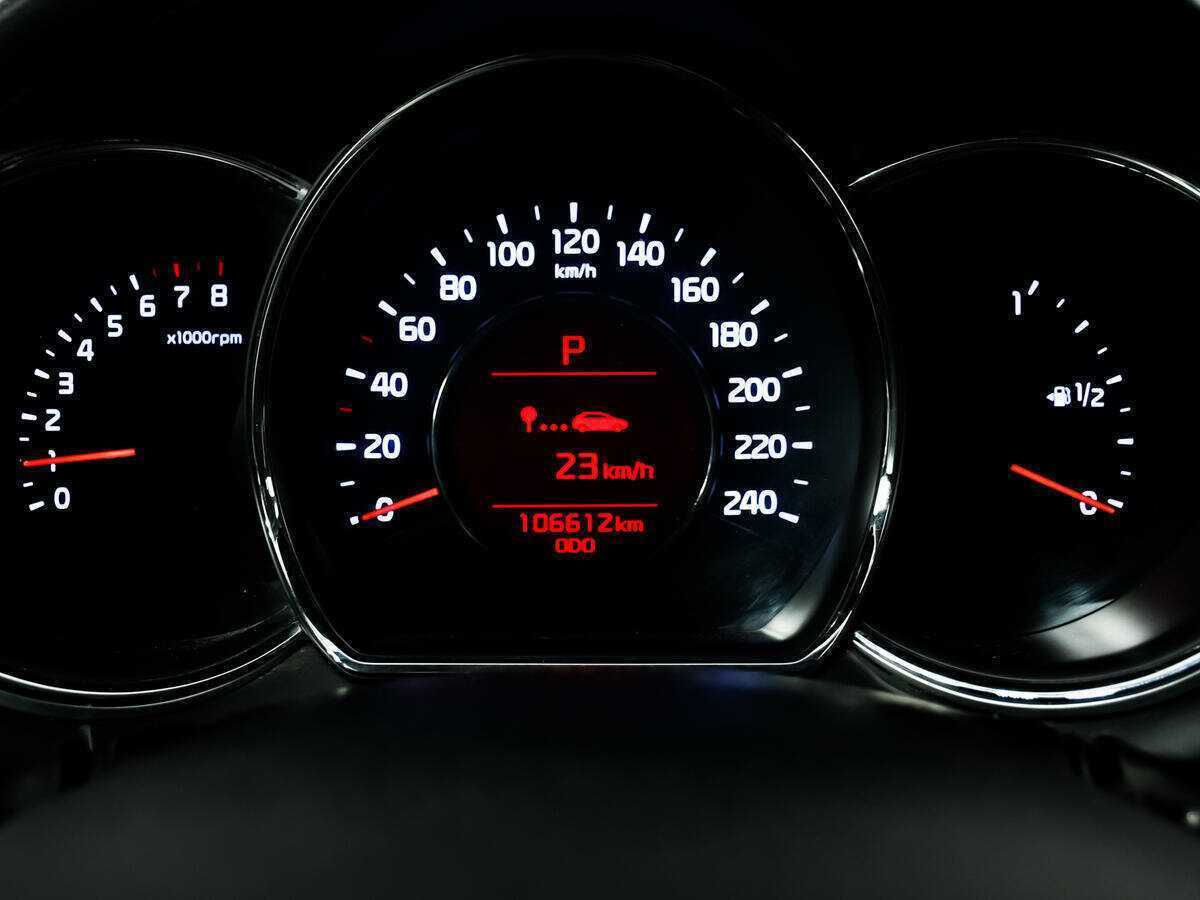 Купить Kia Ceed с пробегом. Фото: #9