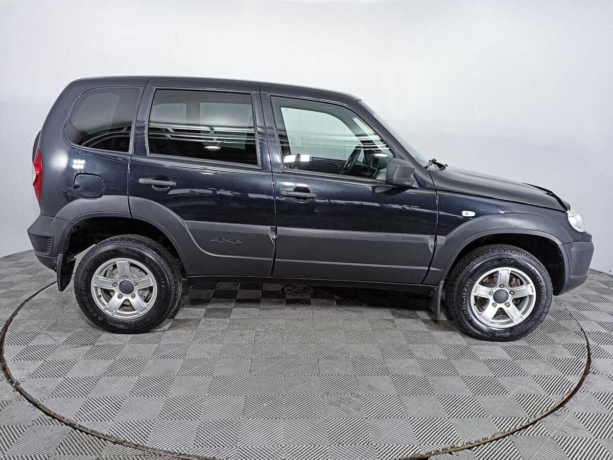 Купить Chevrolet Niva с пробегом. Фото: #3