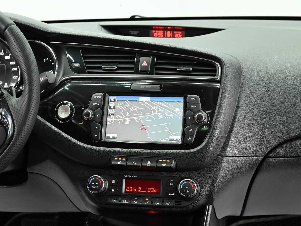 Купить Kia Ceed с пробегом. Фото: #6