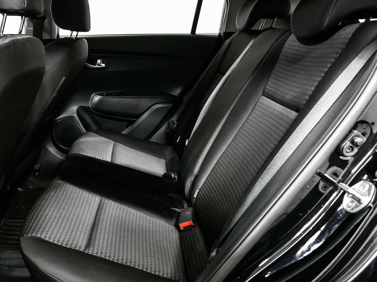 Купить Kia Rio с пробегом. Фото: #11