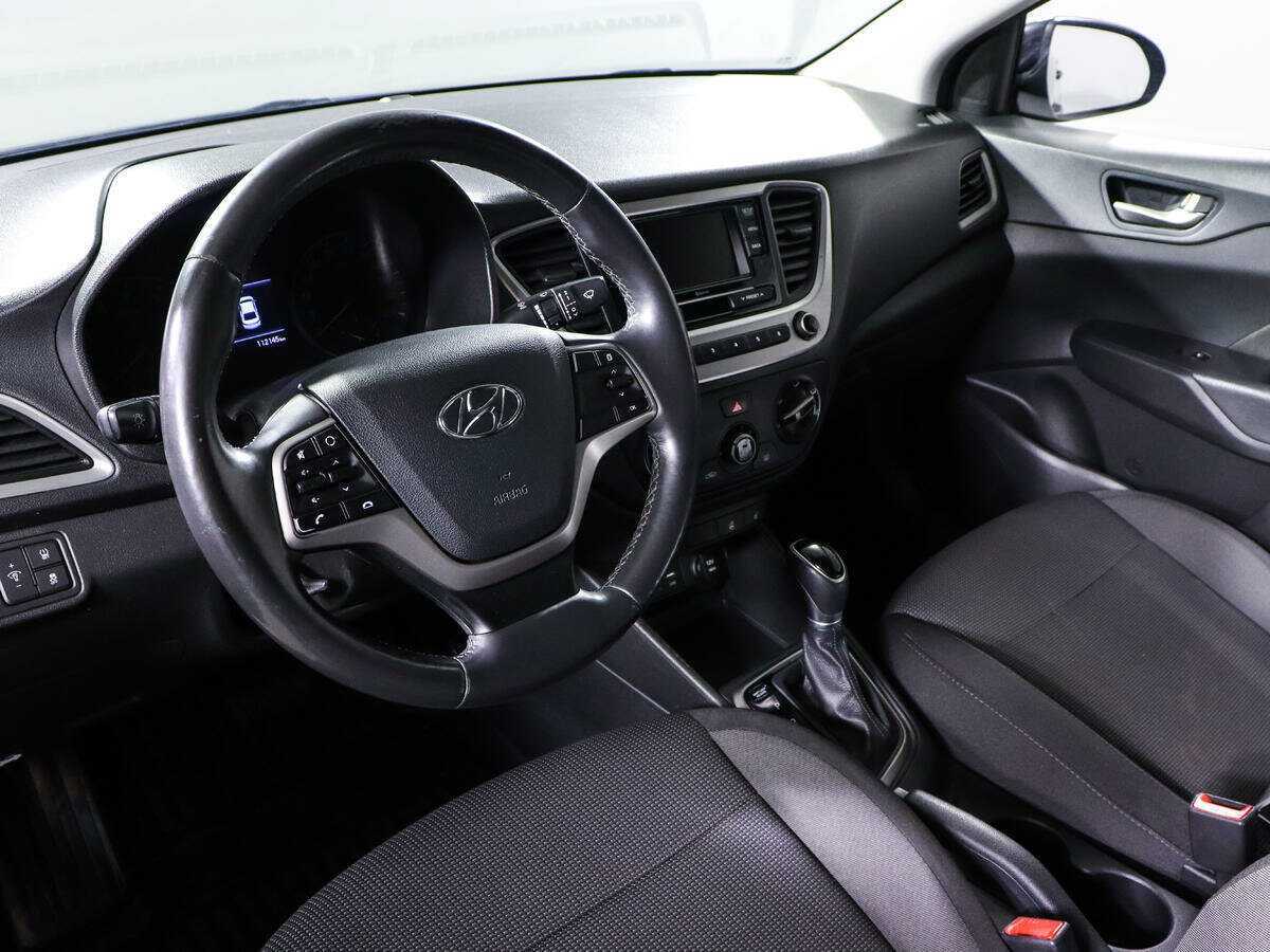 Купить Hyundai Solaris с пробегом. Фото: #10