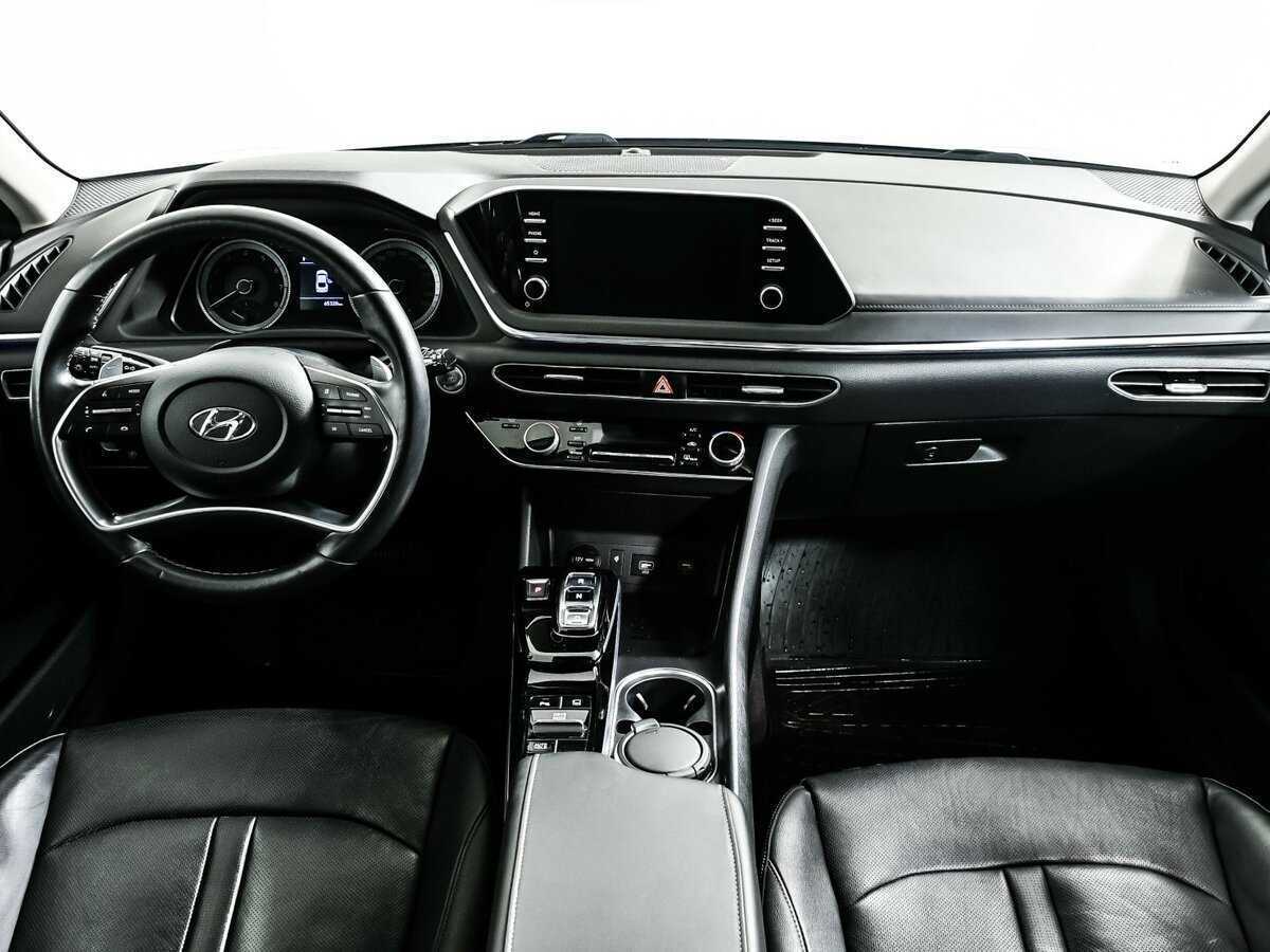 Купить Hyundai Sonata с пробегом. Фото: #10