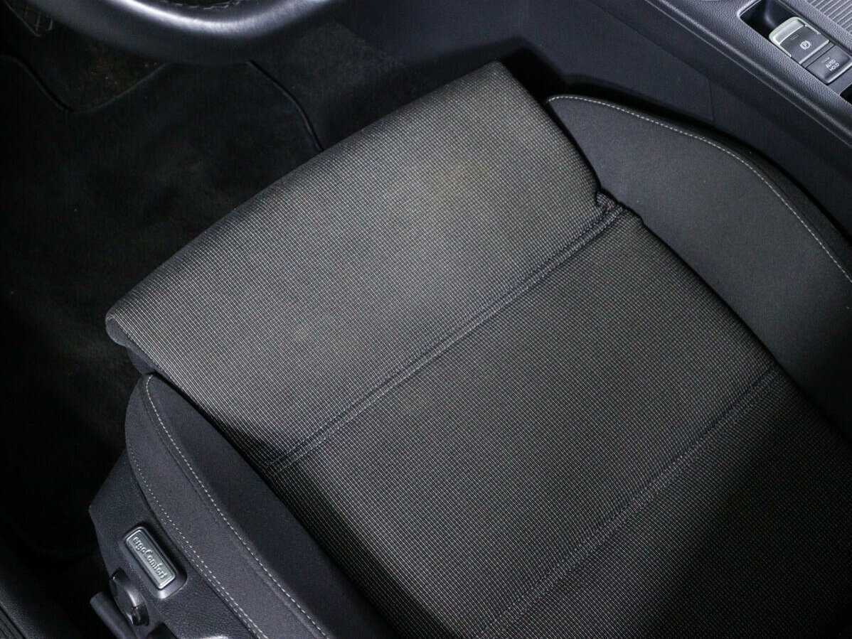 Купить Volkswagen Passat с пробегом. Фото: #11