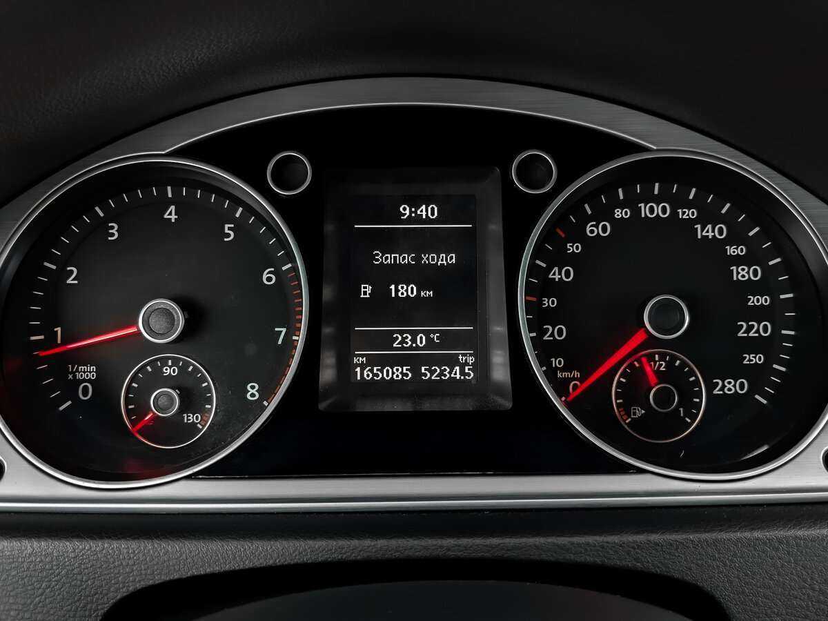 Купить Volkswagen Passat CC с пробегом. Фото: #11