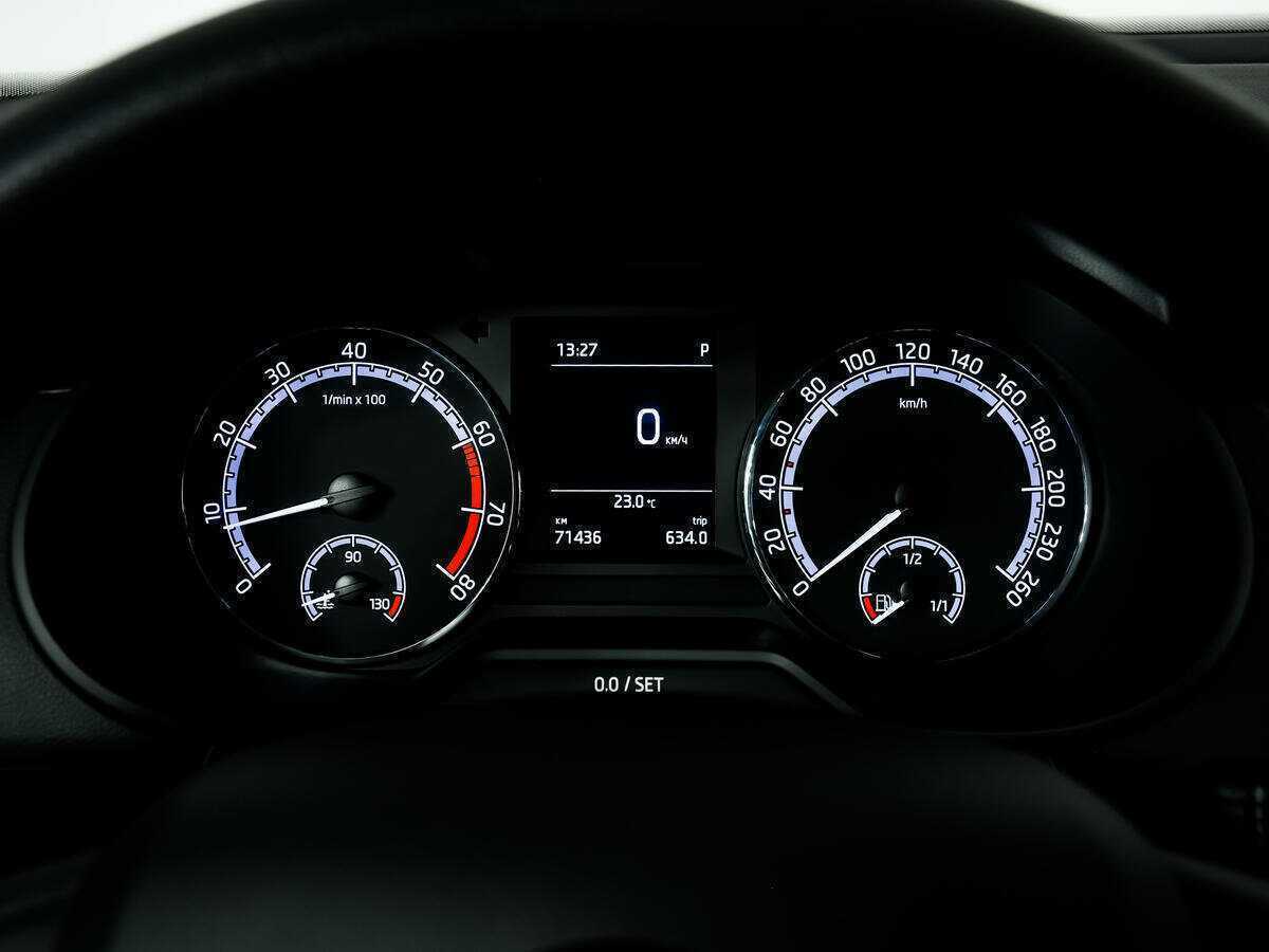 Купить Skoda Octavia с пробегом. Фото: #9