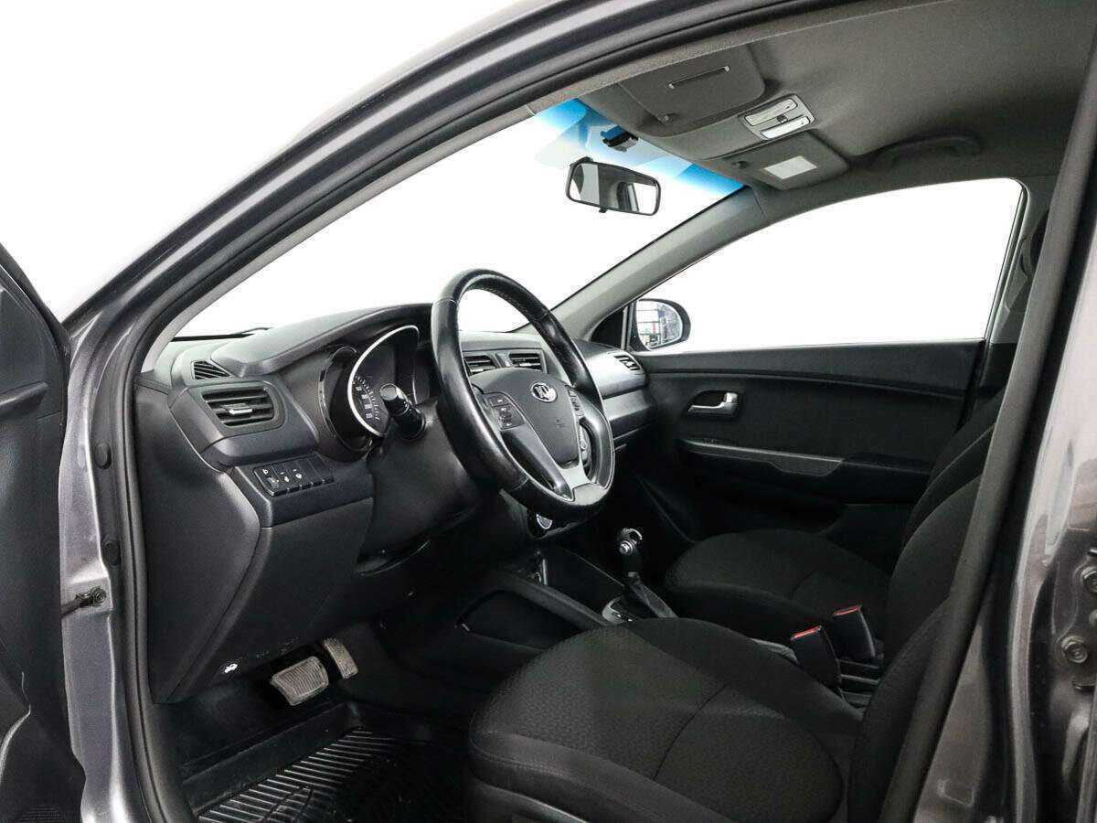 Купить Kia Rio с пробегом. Фото: #8