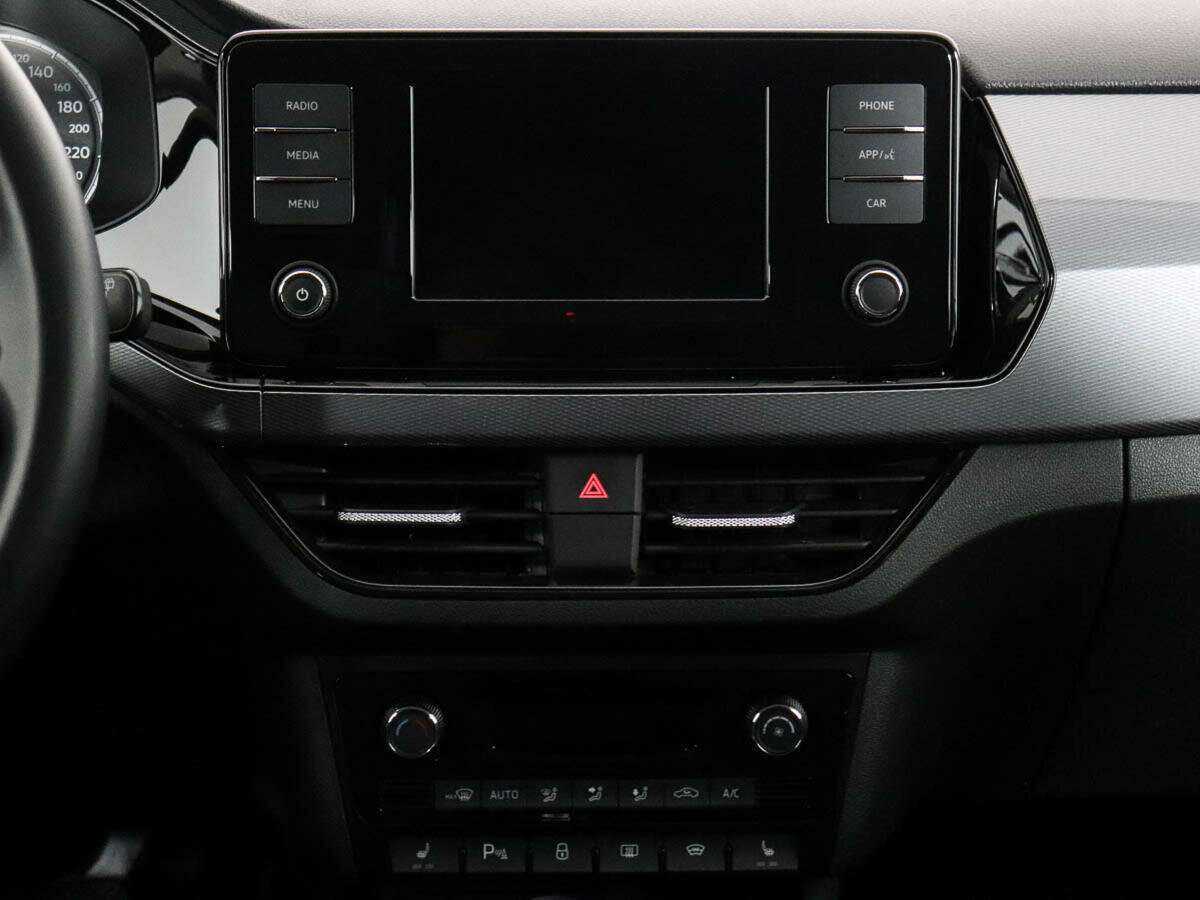 Купить Volkswagen Polo с пробегом. Фото: #11