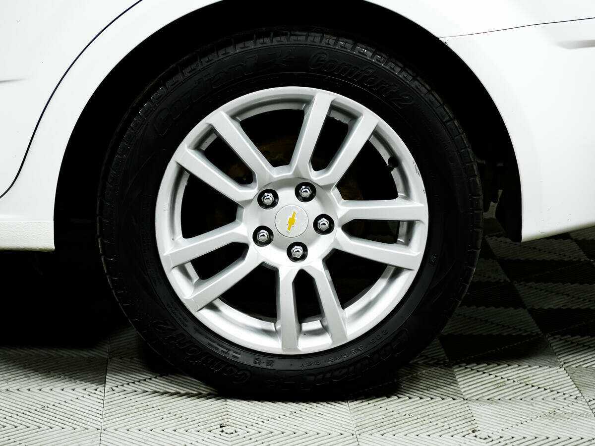 Купить Chevrolet Aveo с пробегом. Фото: #13