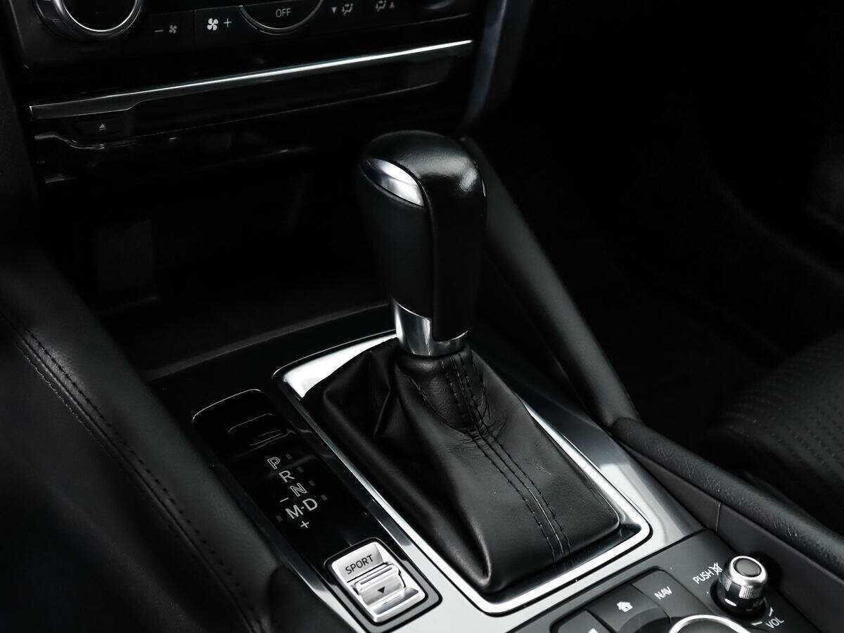 Купить Mazda 6 с пробегом. Фото: #9