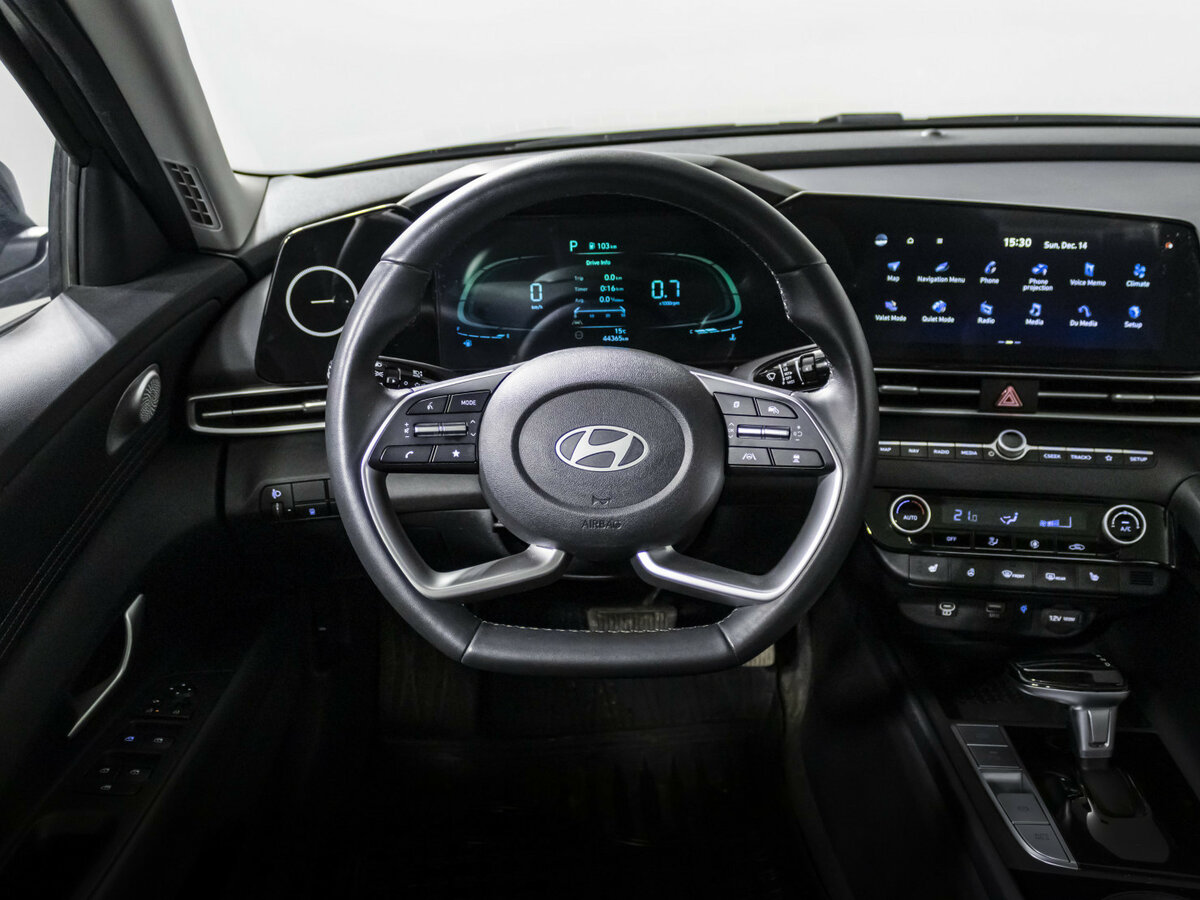 Купить Hyundai Elantra с пробегом. Фото: #8