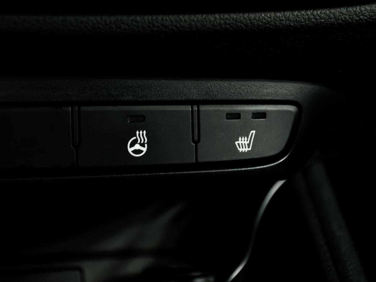 Купить Hyundai Solaris с пробегом. Фото: #14