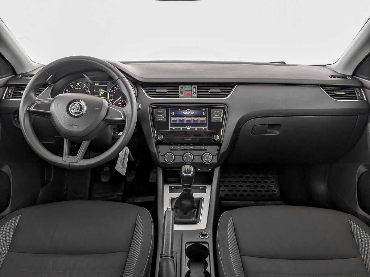 Купить Skoda Octavia с пробегом. Фото: #11