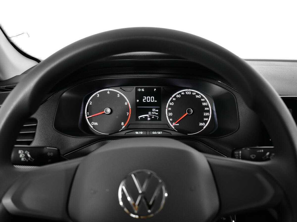 Купить Volkswagen Polo с пробегом. Фото: #10