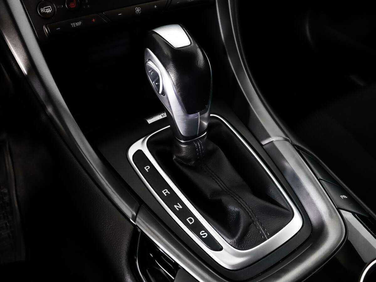 Купить Ford Mondeo с пробегом. Фото: #9