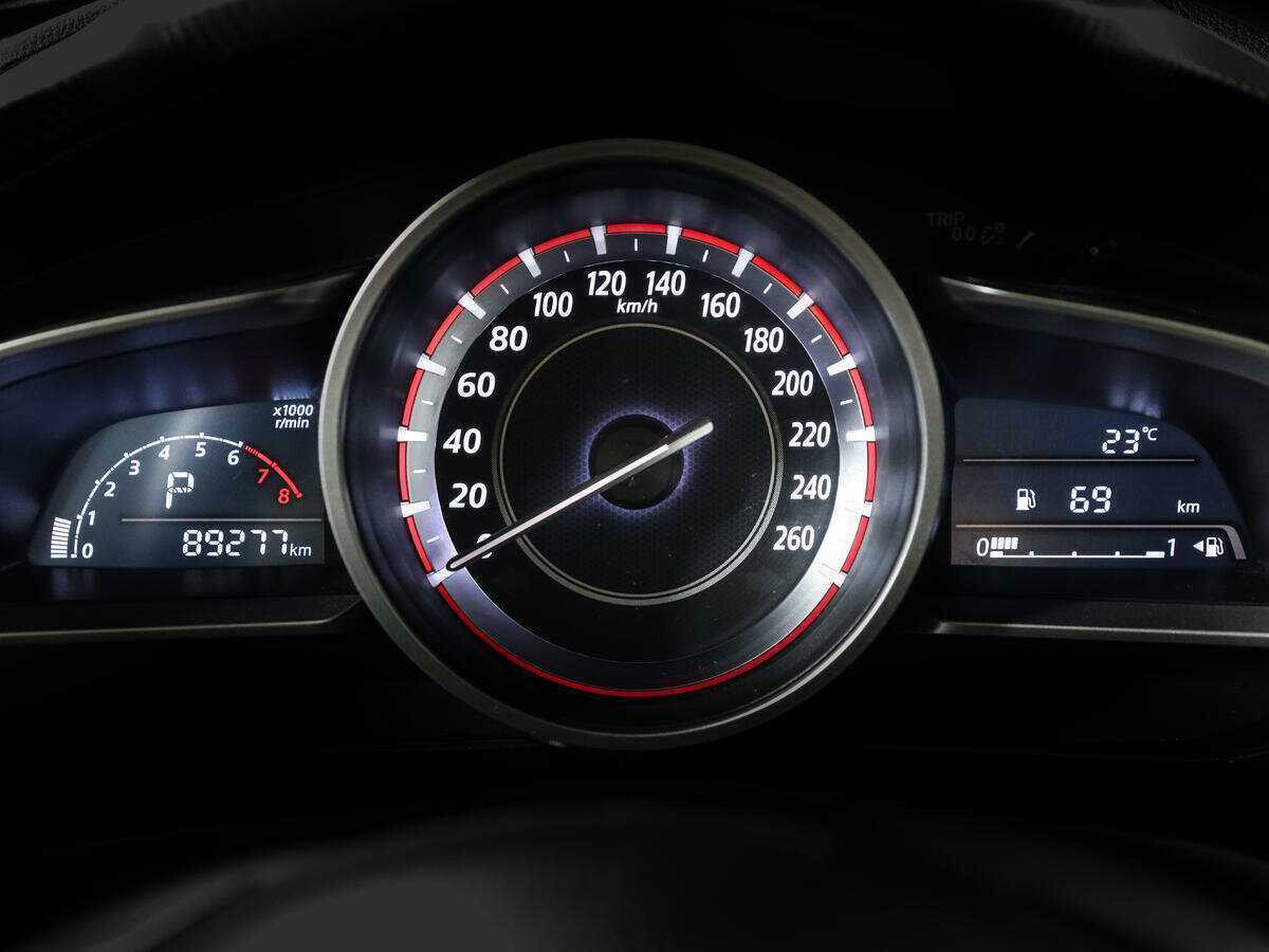 Купить Mazda 3 с пробегом. Фото: #7