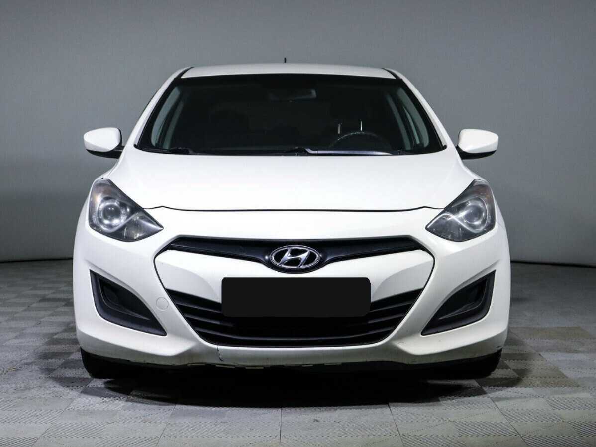 Купить Hyundai i30 с пробегом. Фото: #1