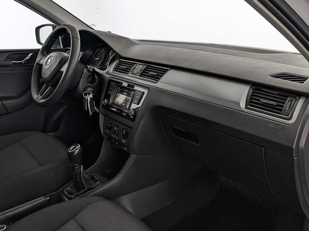 Купить Skoda Rapid с пробегом. Фото: #11