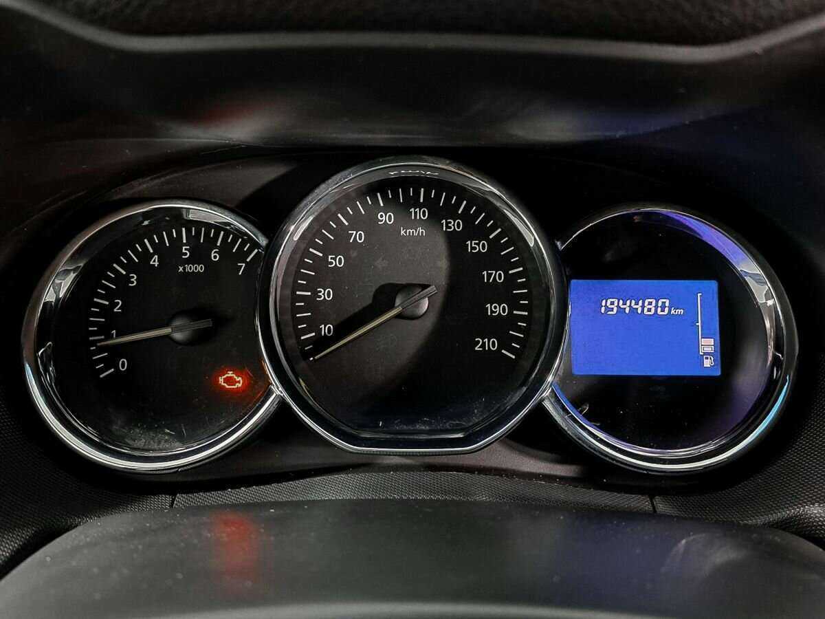 Купить Renault Duster с пробегом. Фото: #8