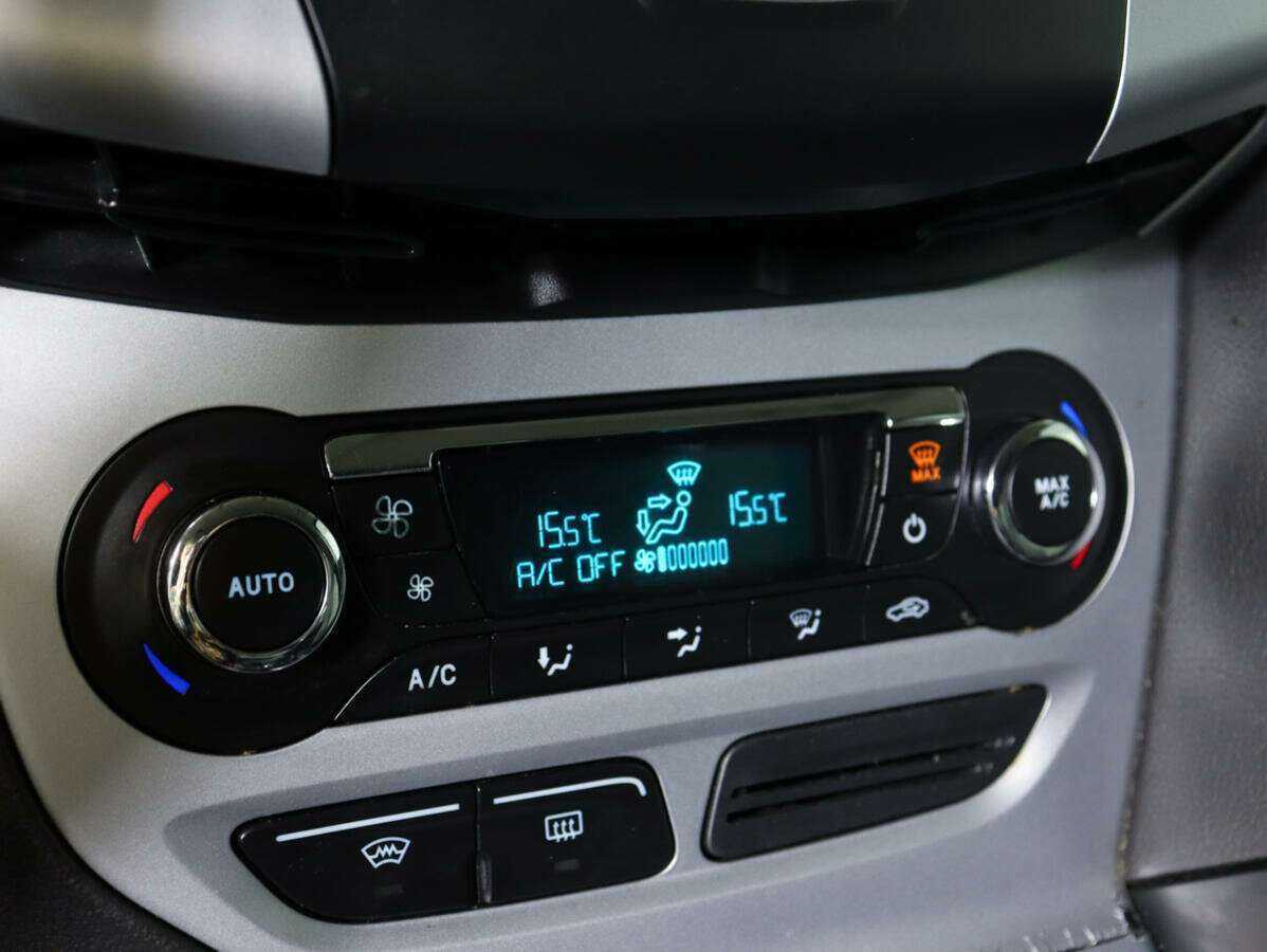 Купить Ford Focus с пробегом. Фото: #13