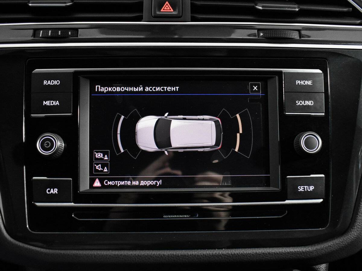 Купить Volkswagen Tiguan с пробегом. Фото: #15