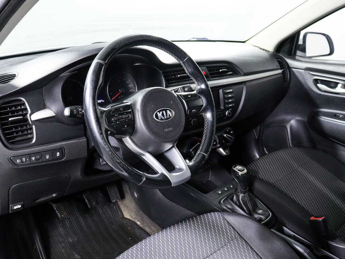 Купить Kia Rio с пробегом. Фото: #13