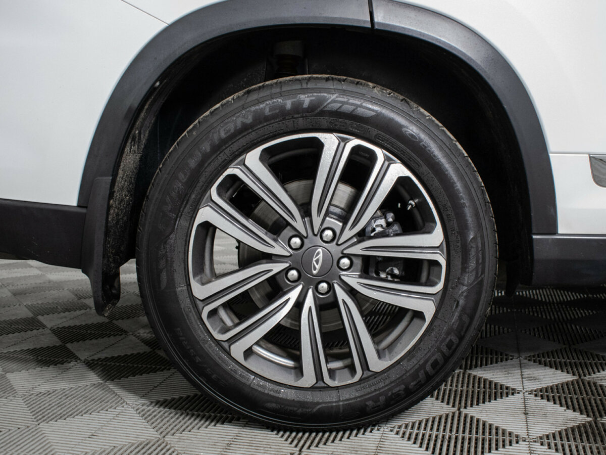 Купить Chery Tiggo 8 с пробегом. Фото: #16